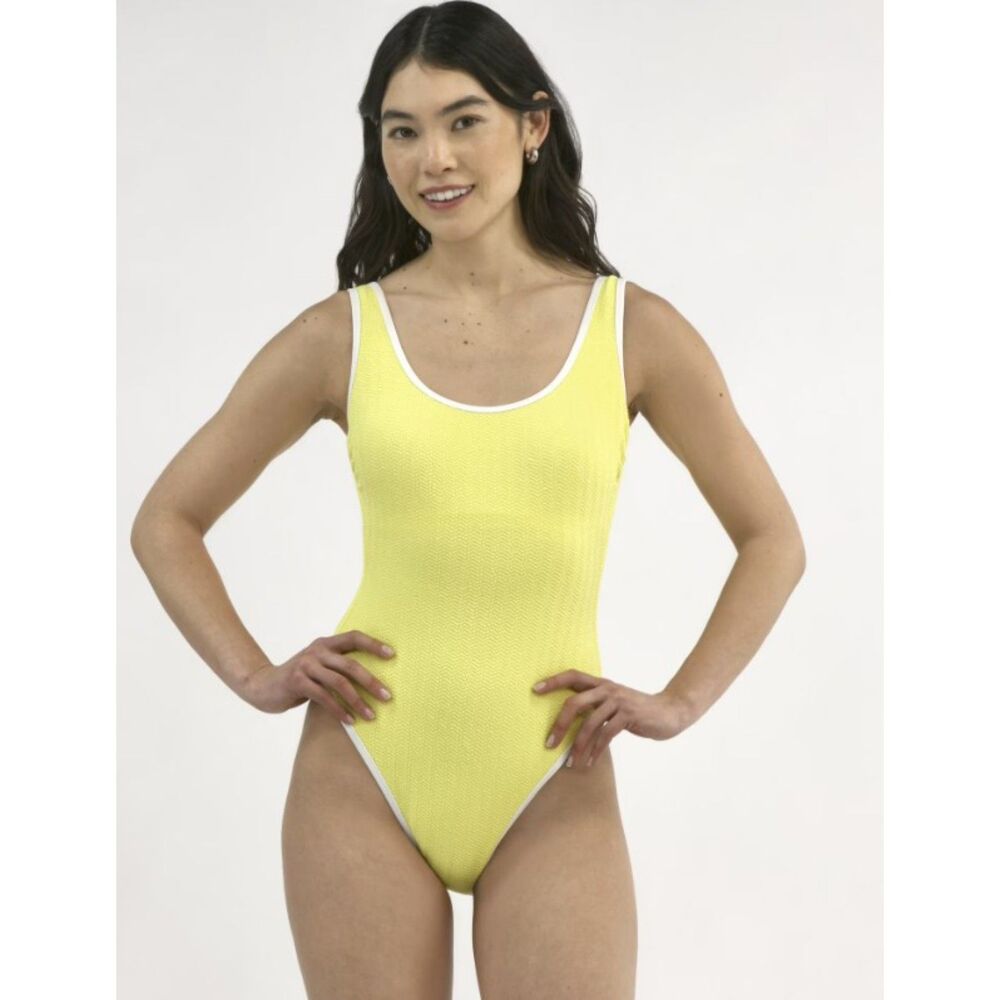 NEW Lemon Yellow Sz Medium (8-10) Removeable Pads Shelf Bra Lined 1 Pc Swimsuit